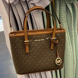 Michael Kors Jet Set Travel XS Carryall Tote Top Zip Tote Brown
